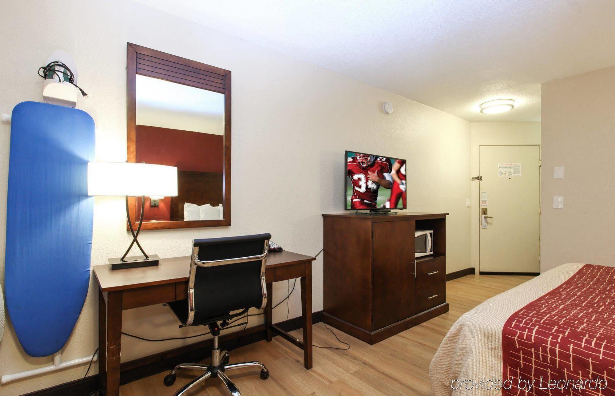 Red Roof Inn Portland Dış mekan fotoğraf